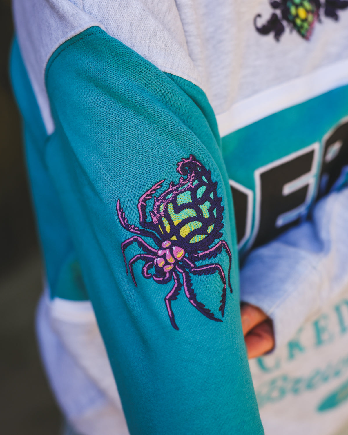 '47 Oceanic Teal Crewneck
